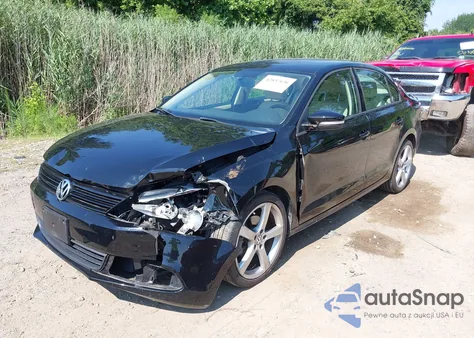 2011 Volkswagen Jetta 2.5L Se z USA, uszkodzony, nr VIN 3VWDZ7AJ8BM083536